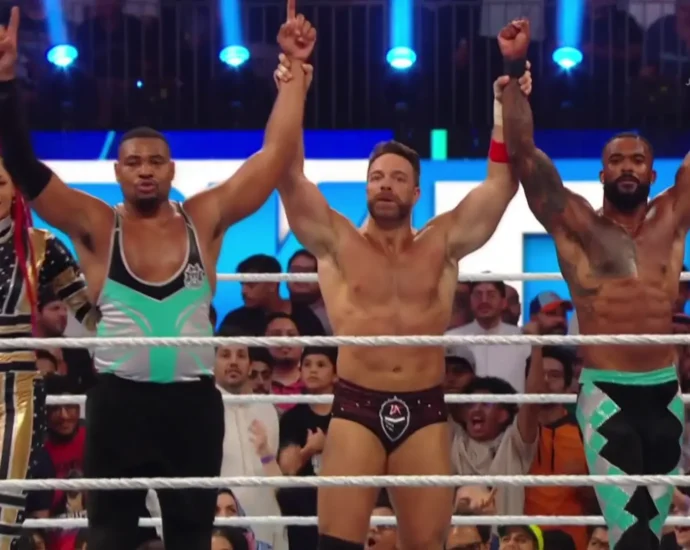LA Knight and The Street Profits vs. Carmelo Hayes, Grayson Waller and Austin Theory 2024-05-24 Preview