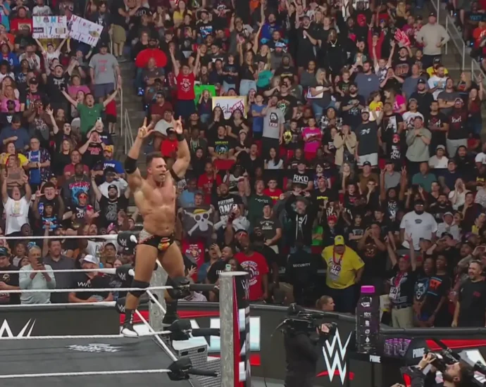 LA Knight vs. Kofi Kingston 2025-29-09 Preview