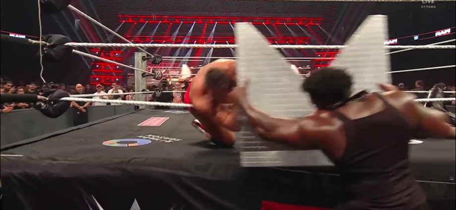 The Usos vs. Solo Sikoa & LA Knight 2026-08-24 Preview